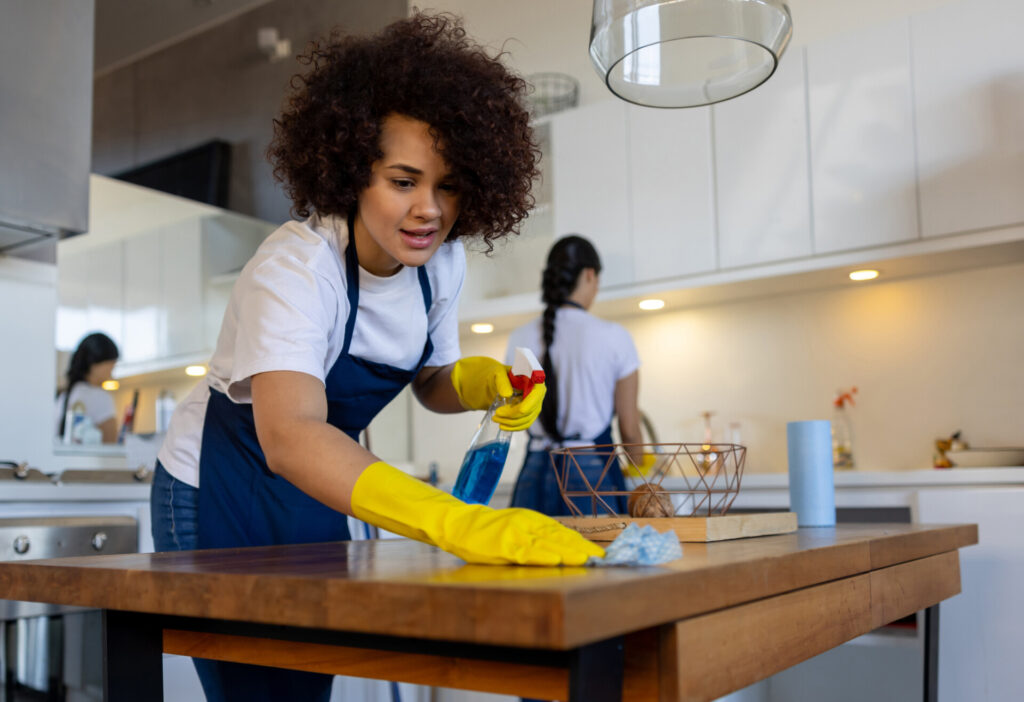 What are the benefits of End of tenancy cleaning?